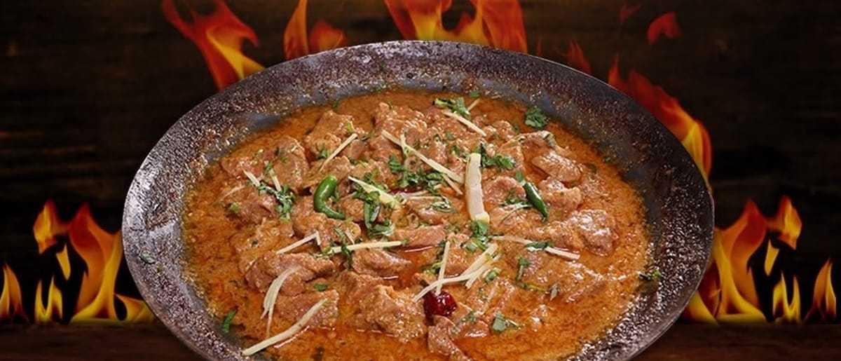Halal food near UTM — bone-in chicken karahi at Butt Karahi Ridgeway in Mississauga