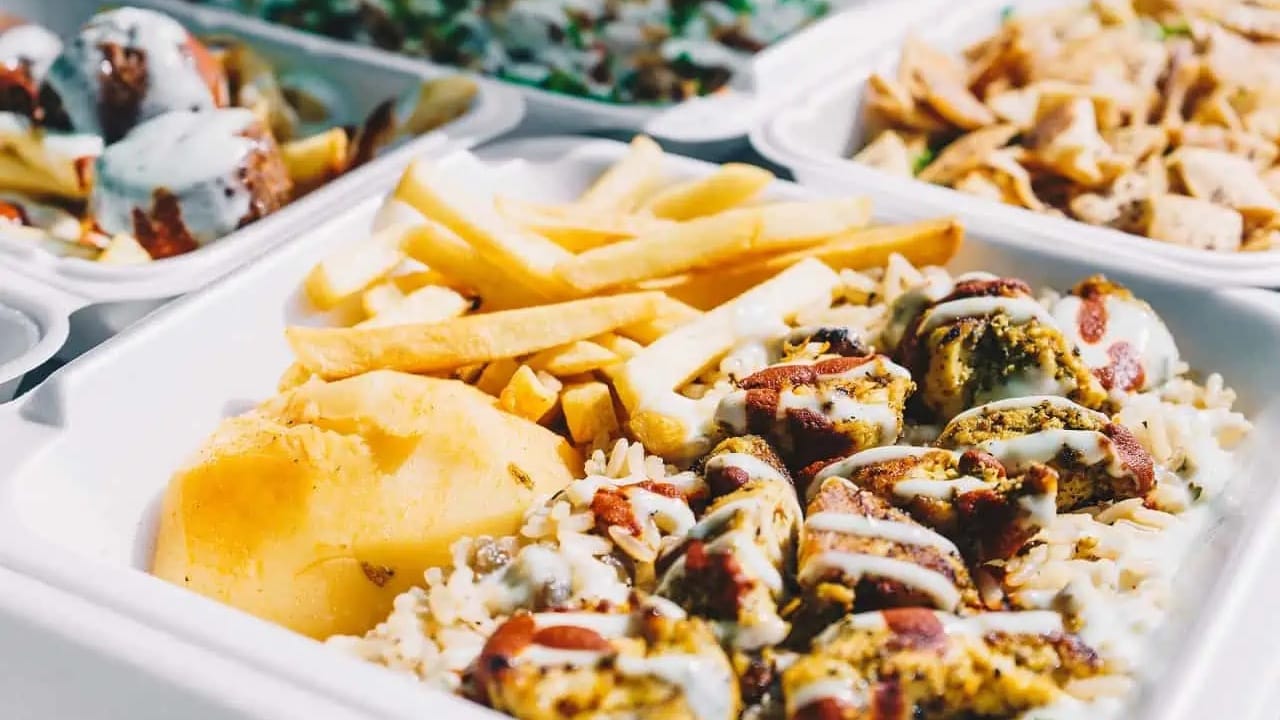 Lazeez Shawarma Concord Vaughan — Halal Shawarma restaurant in Vaughan