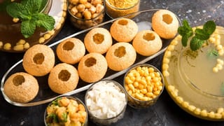 Street Chaat, halal Indian in Brampton
