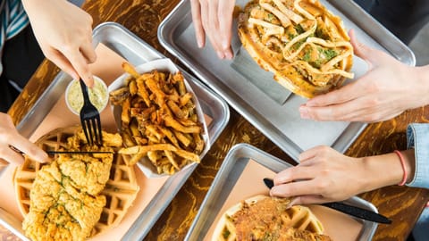 Cluck Clucks - Chicken & Waffles, Halal Fried Chicken restaurant in Ajax