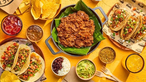 District Tacos — Halal Mexican restaurant in Mississauga
