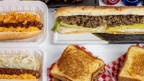 Taste Junction, Halal American restaurant in Ottawa