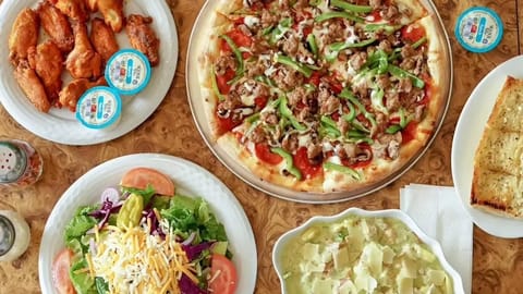 Zaytoun Pizza, Halal Pizza restaurant in Ottawa