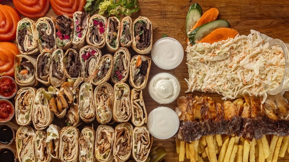 Shawarma Royale Central Parkway, Halal Shawarma restaurant in Mississauga